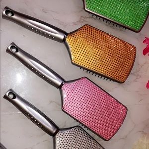 Dazzling Hair brushes